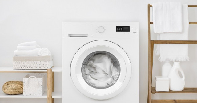 white washer with white towels