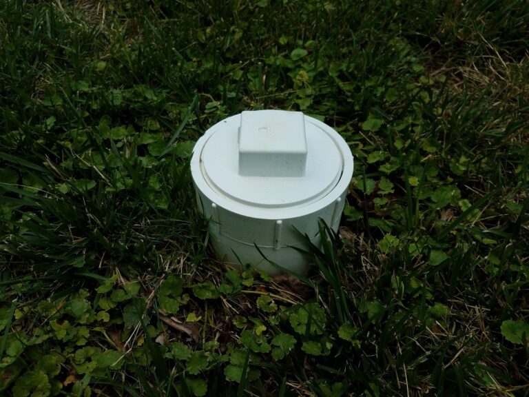 white septic cap